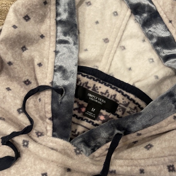 Simply Vera Pajama Set - Picture 3 of 3